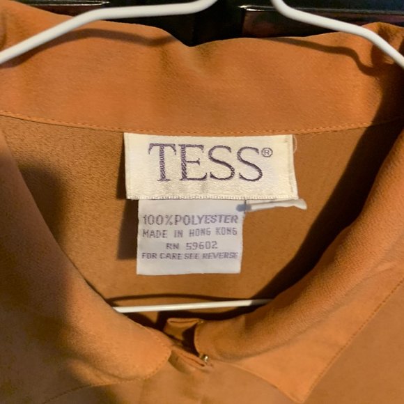 Tess Long Sleeve Ombra button-down blouse, poly, large - Picture 5 of 5